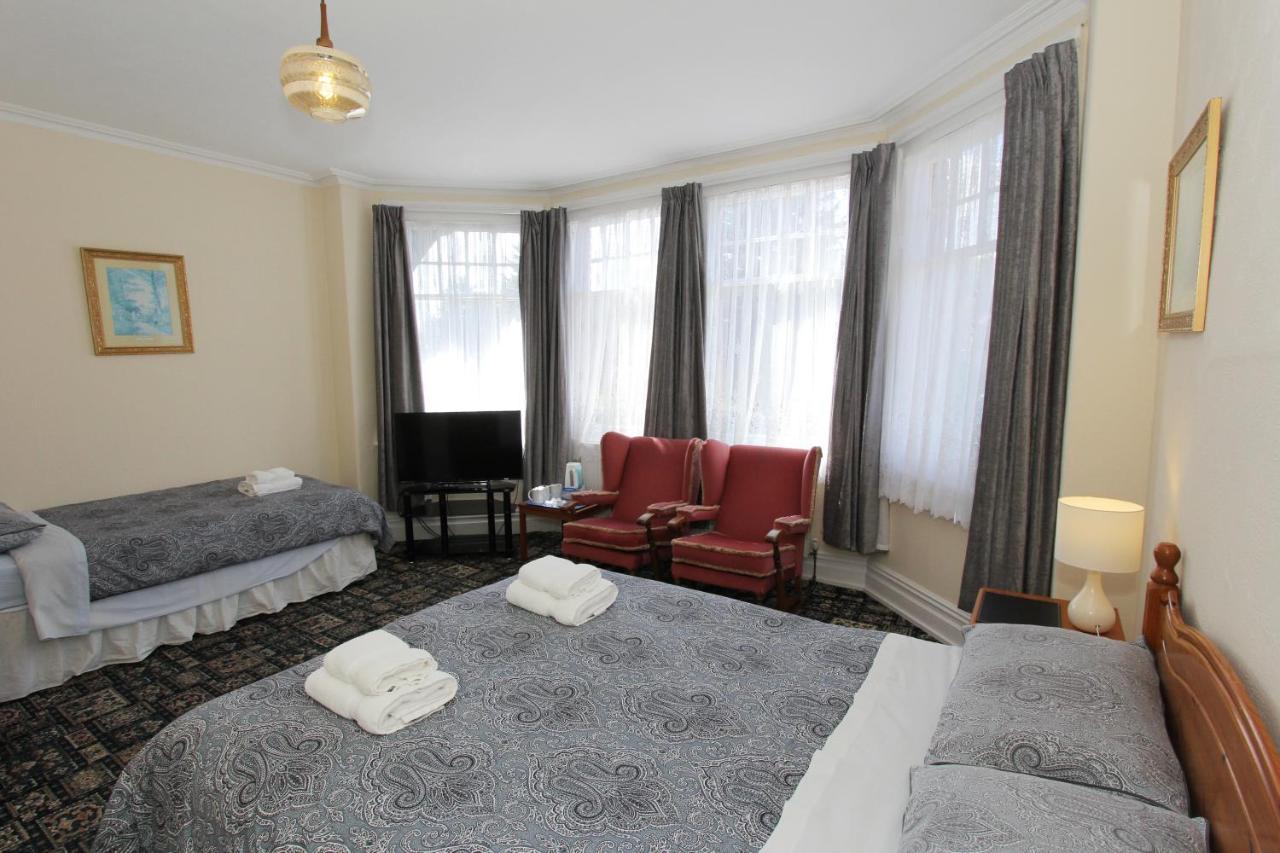 West Point Hotel Bed And Breakfast Colwyn Bay Extérieur photo